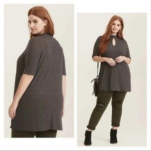 Torrid Mock Neck Keyhole Opening Ribbed Tunic Size 1